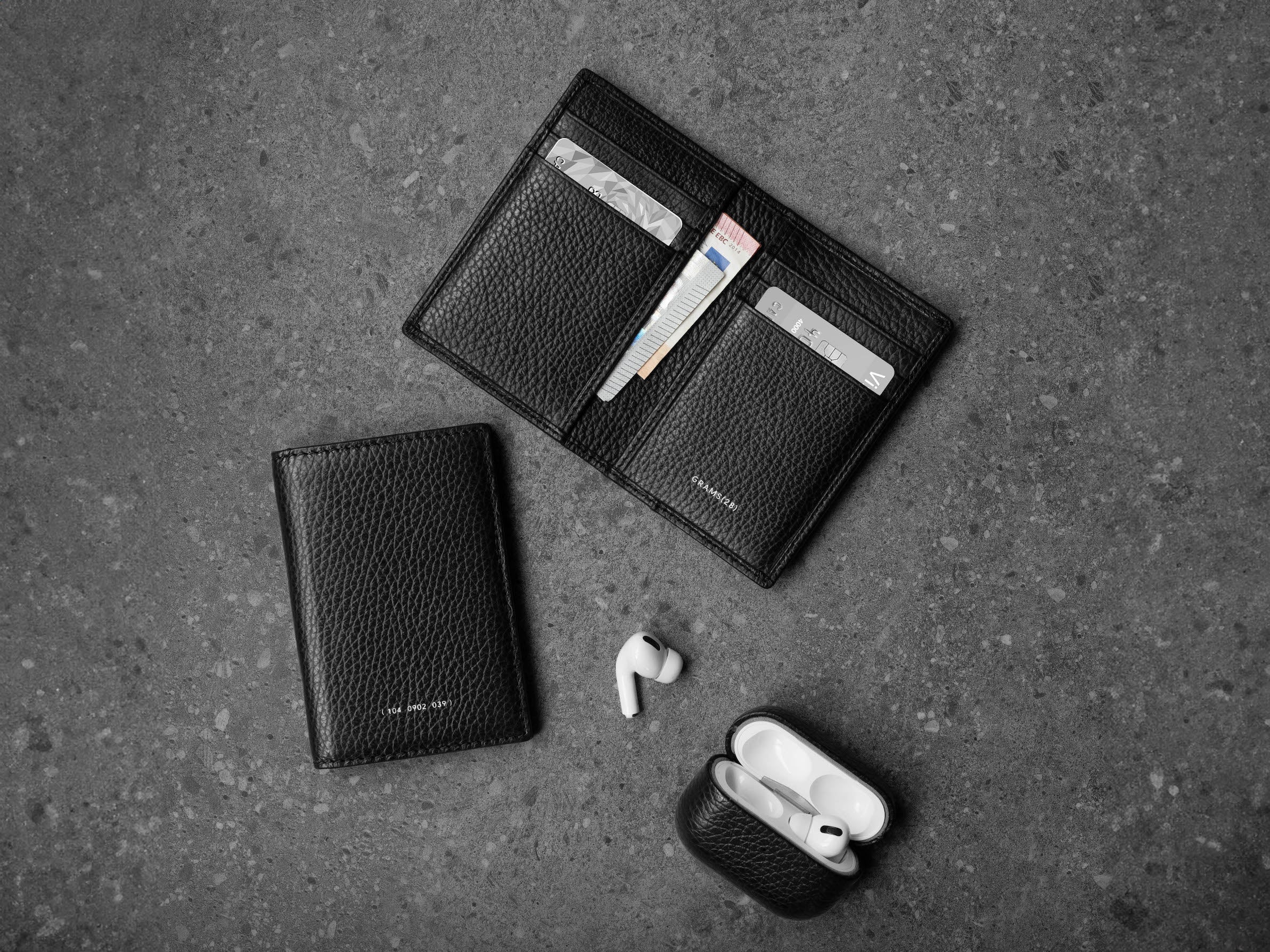 104 Fold-Out Wallet - Image 5