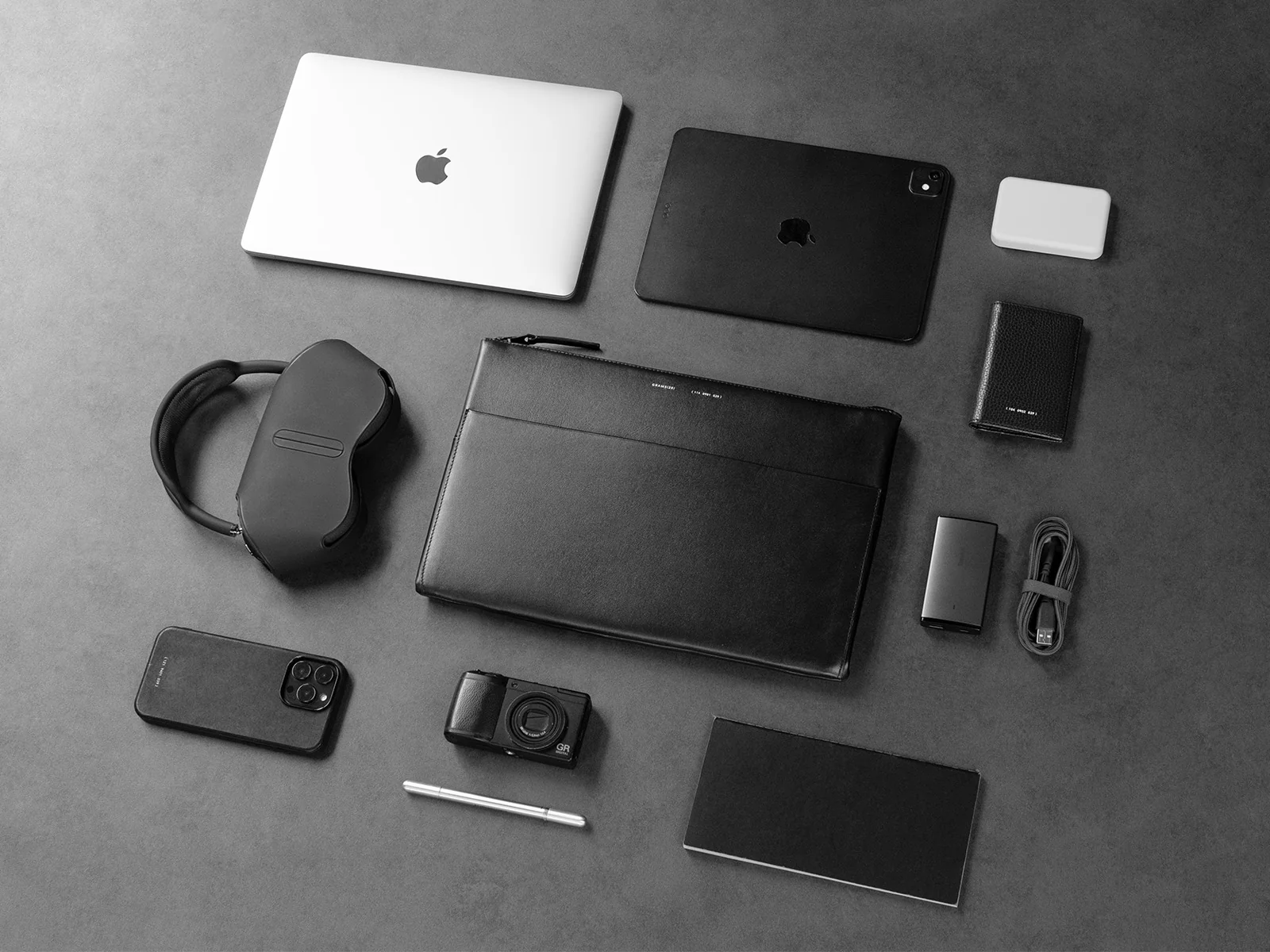 114 Leather Folio | Nappa - Image 4