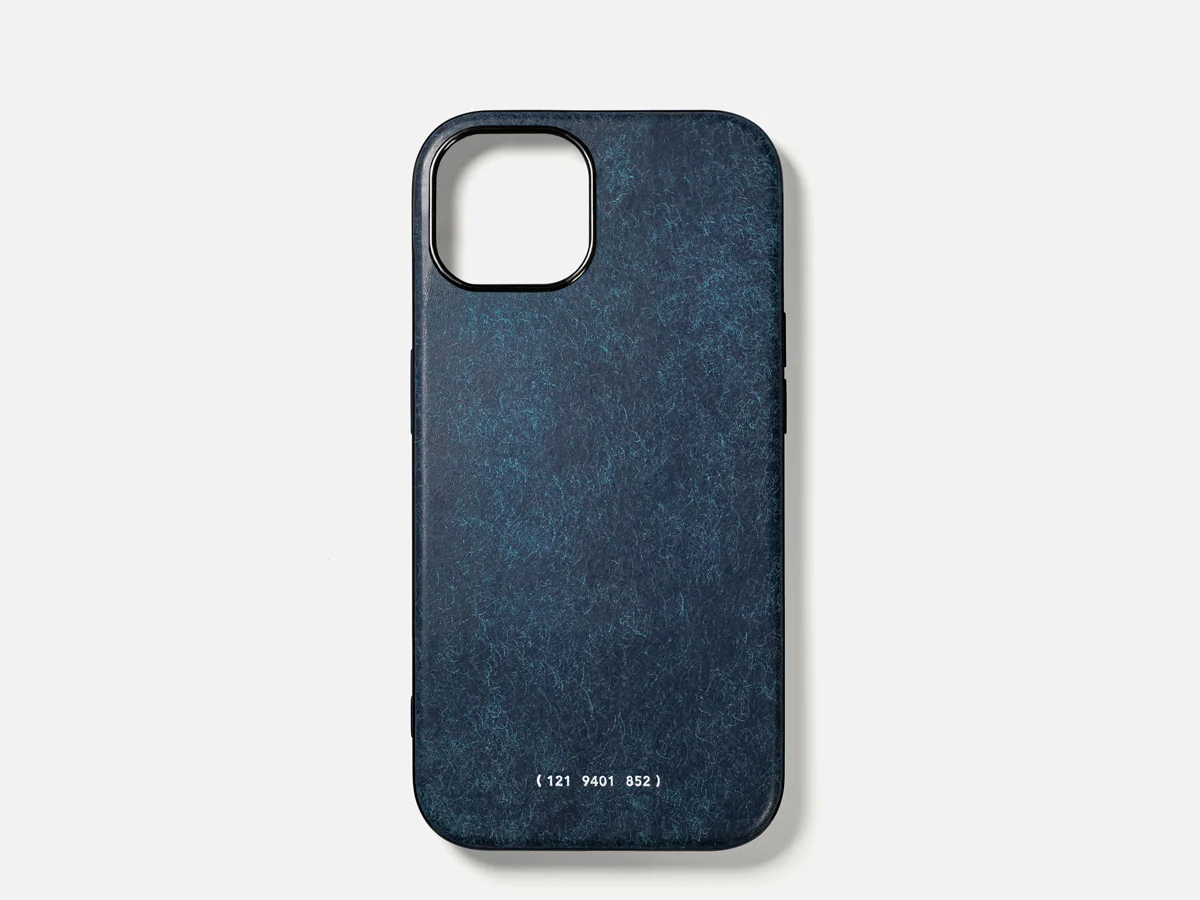 121 MagSafe Snowflake Leather Case | iPhone 14 - Image 7