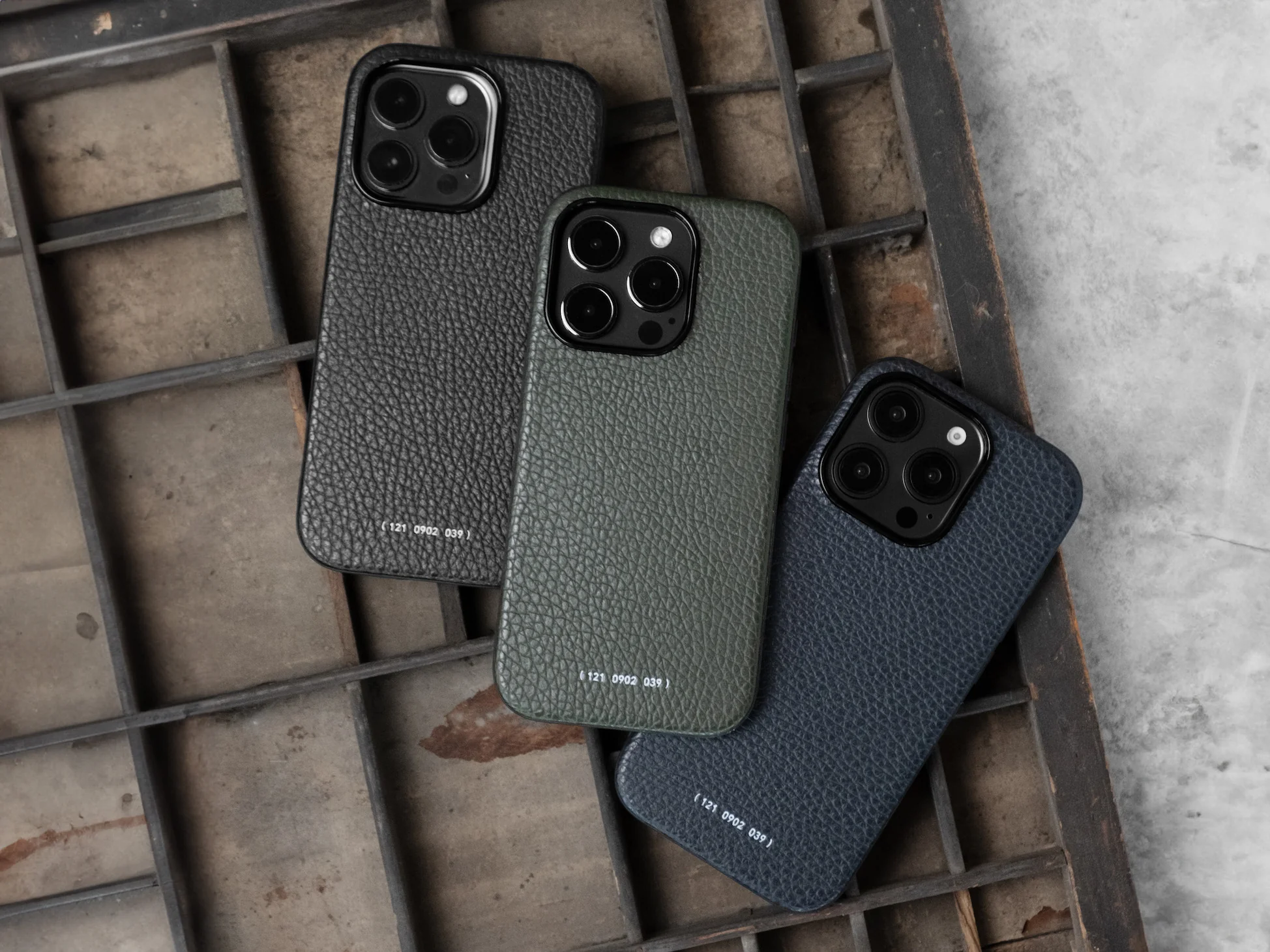 121 MagSafe Pebbled Leather Case | iPhone 16 Pro Max - Image 16