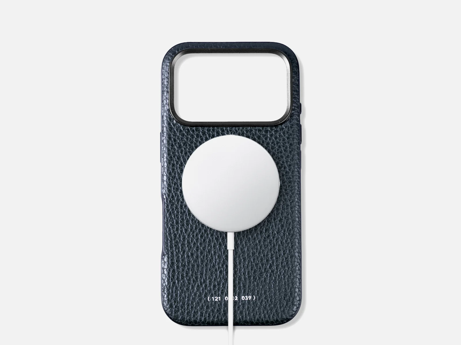 121 MagSafe Pebbled Leather Case | iPhone 17 Pro - Image 10