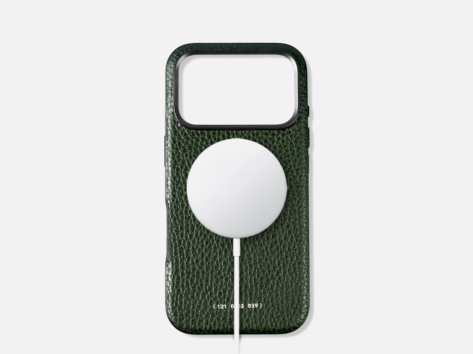 121 MagSafe Pebbled Leather Case | iPhone 17 Pro - Image 6