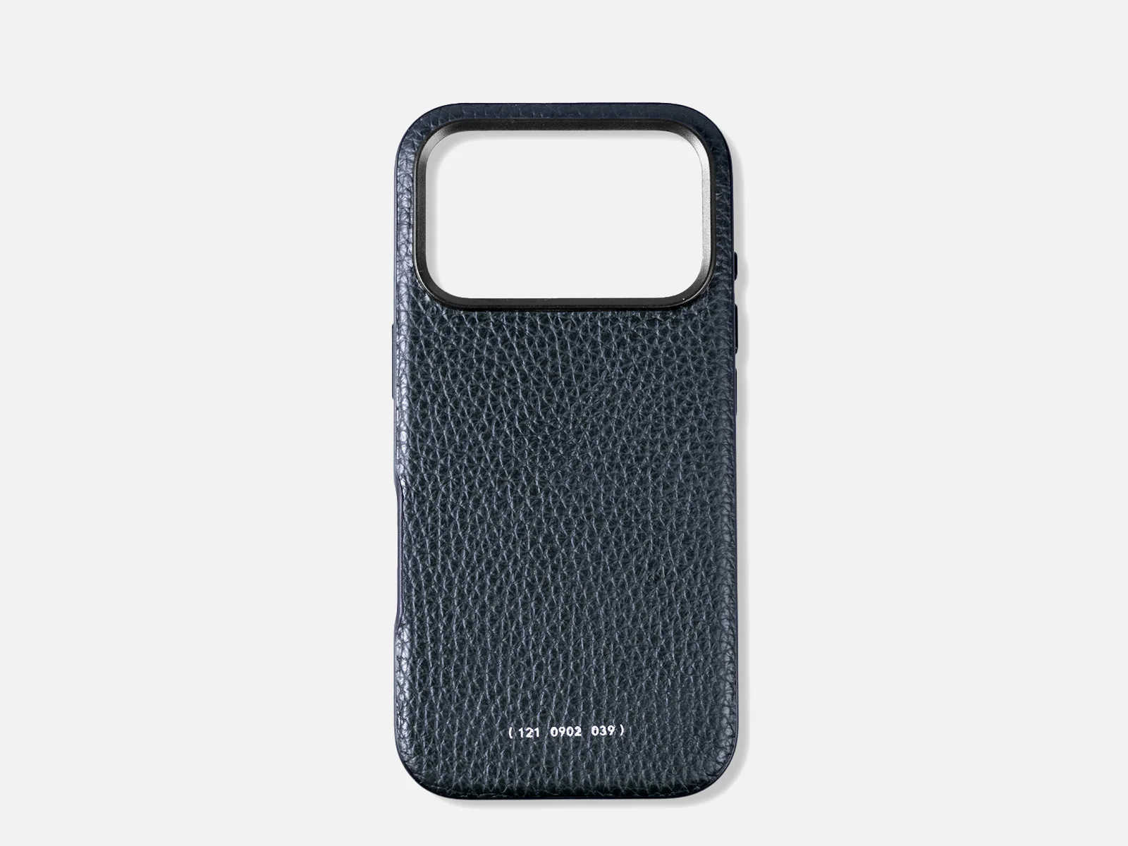 121 MagSafe Pebbled Leather Case | iPhone 17 Pro - Image 9