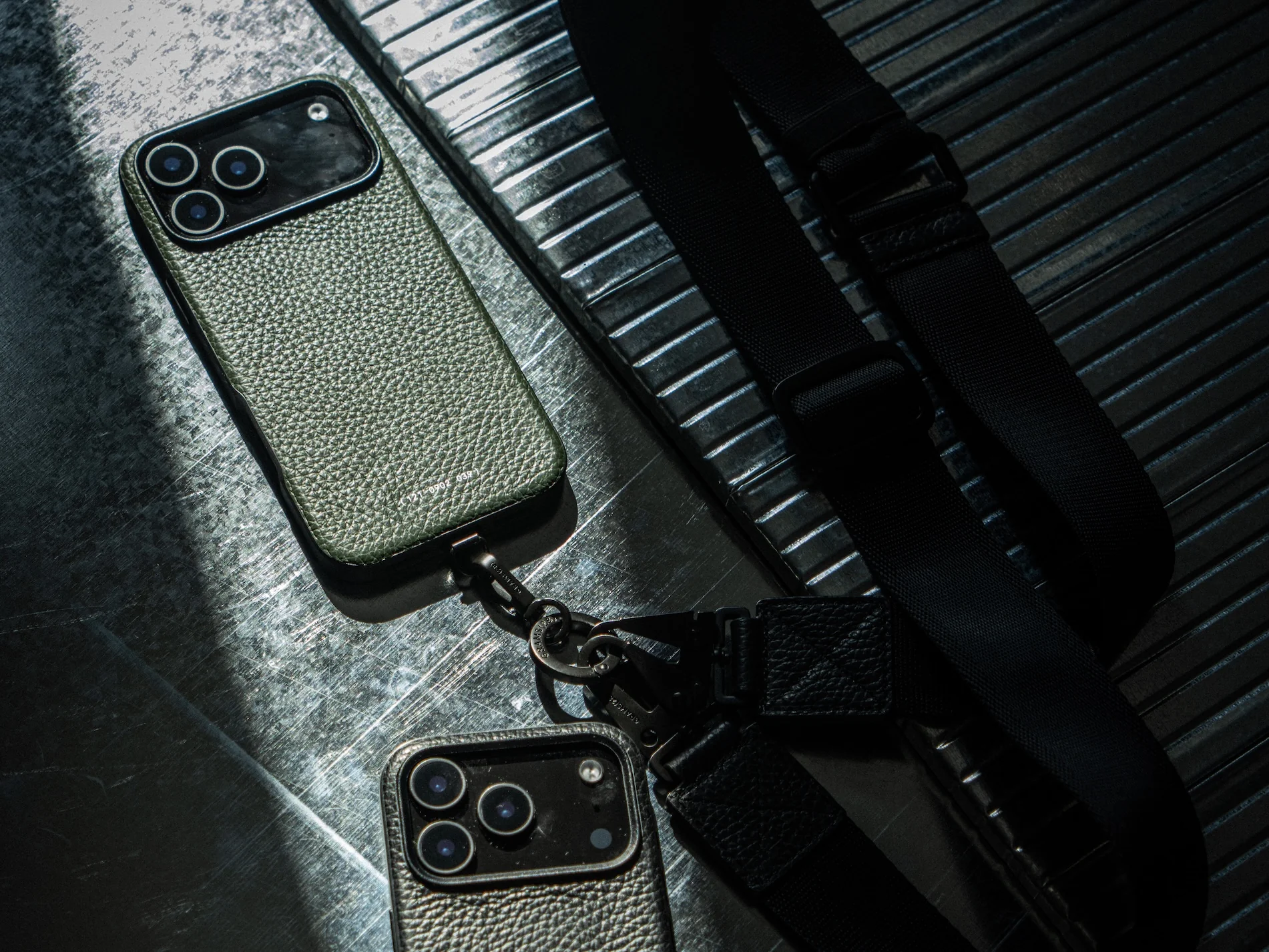 121 MagSafe Pebbled Leather Case | iPhone 17 Pro Max - Image 19