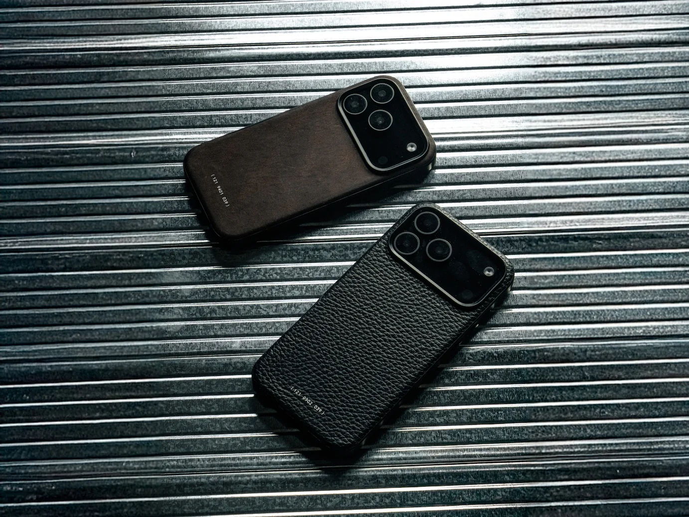 121 MagSafe Snowflake Leather Case | iPhone 17 Pro - Image 18