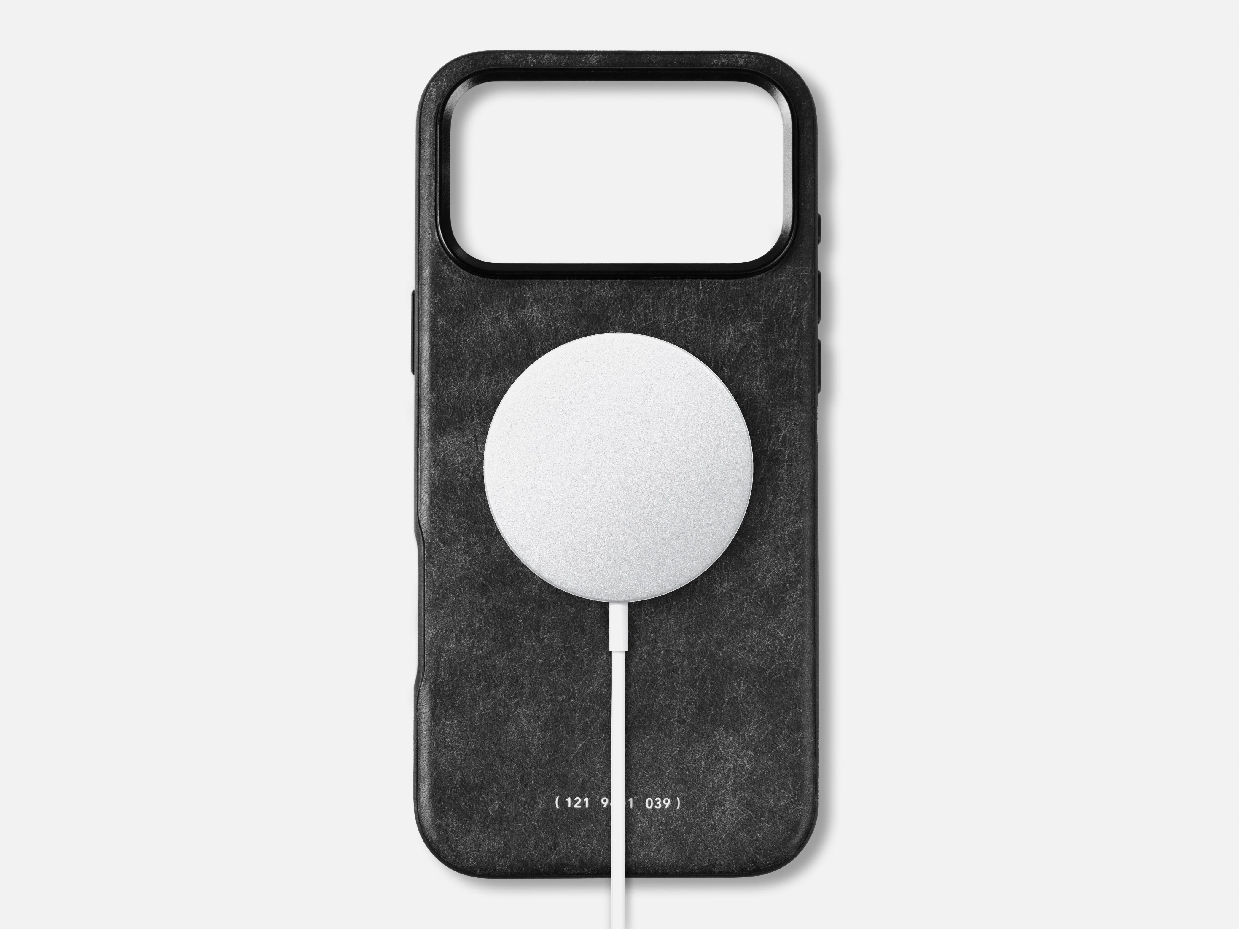 121 MagSafe Snowflake Leather Case | iPhone 17 Pro Max - Image 4