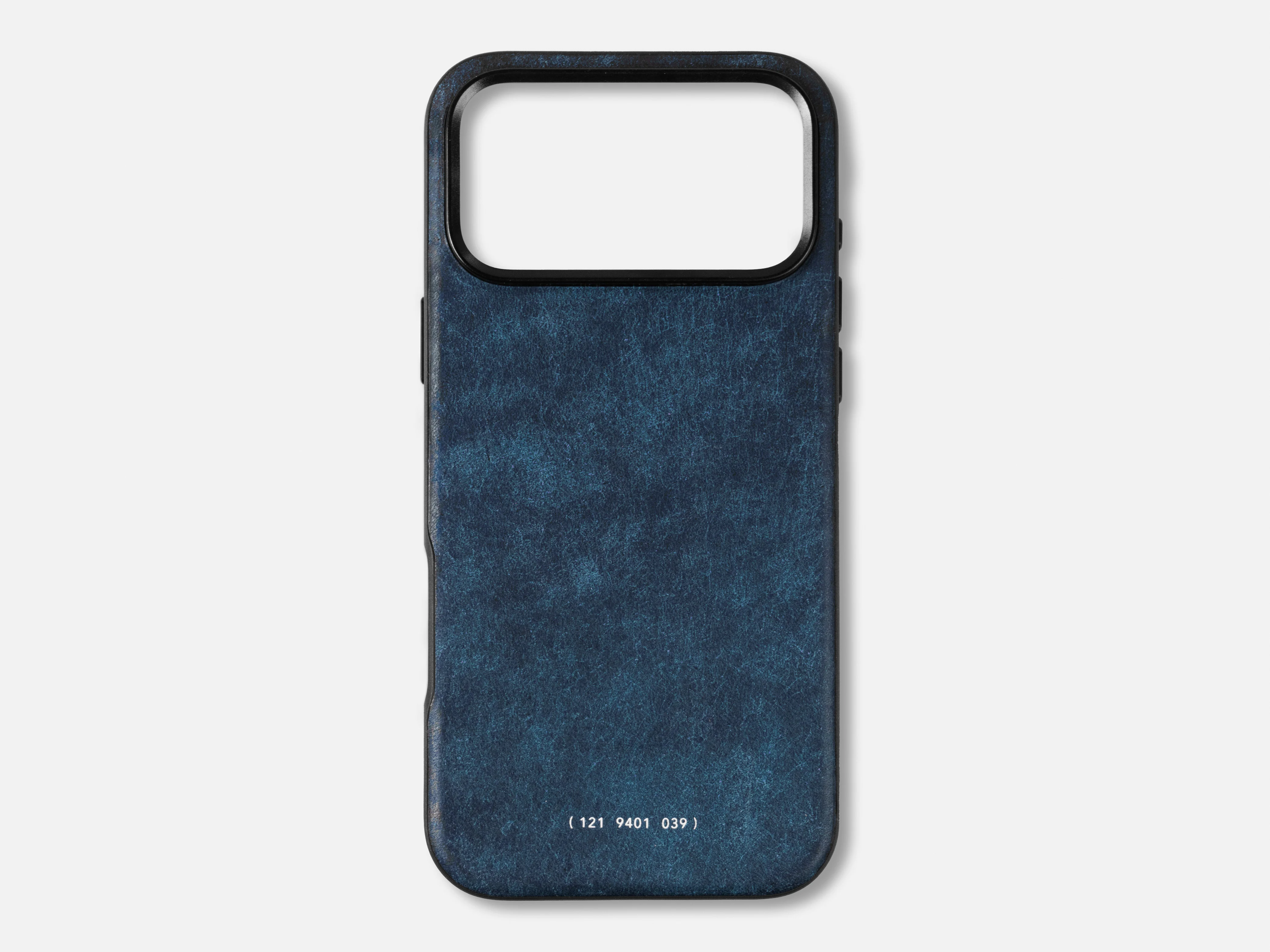 121 MagSafe Snowflake Leather Case | iPhone 17 Pro Max - Image 6