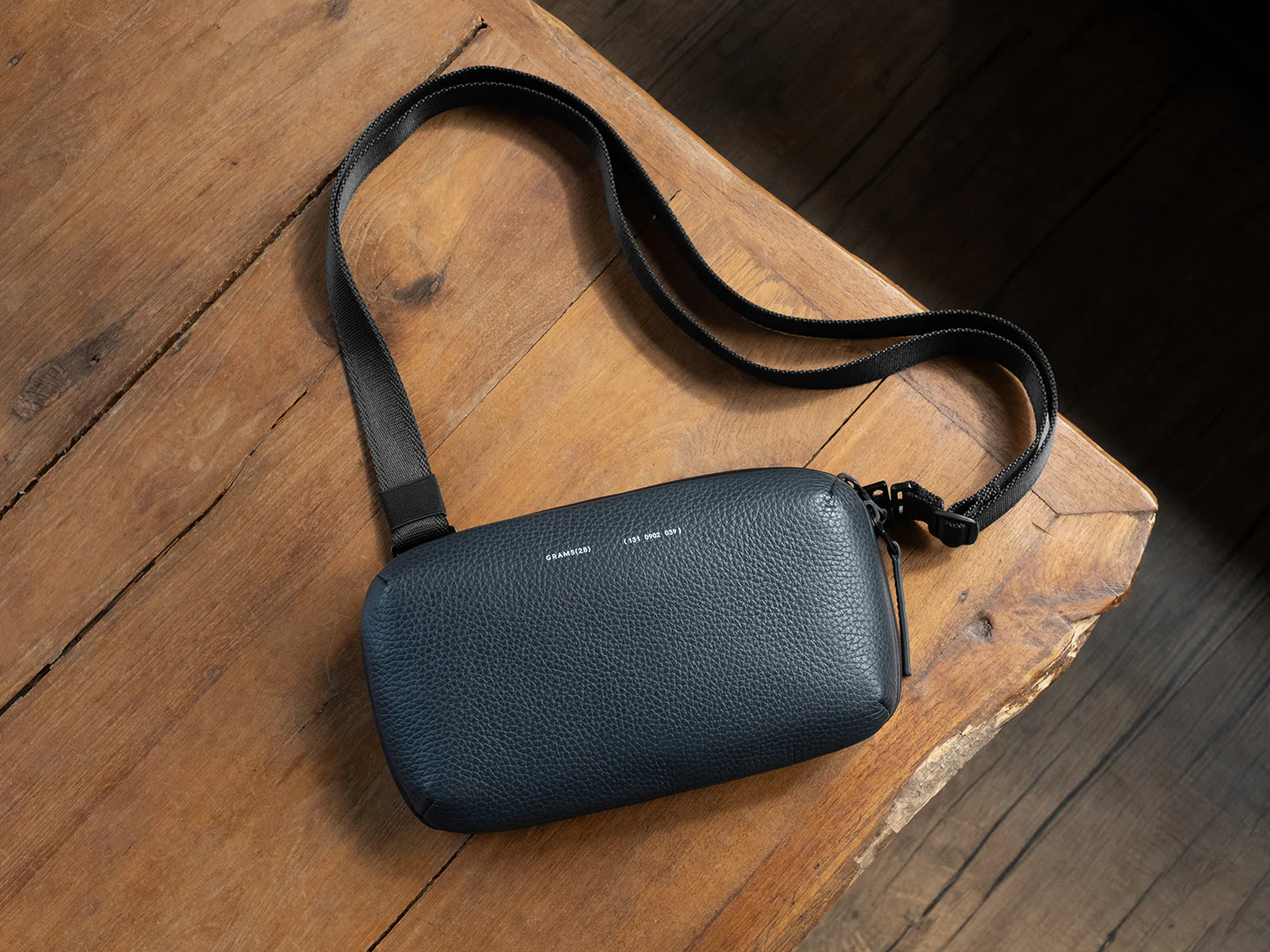 131 Essential Pouch - Image 16