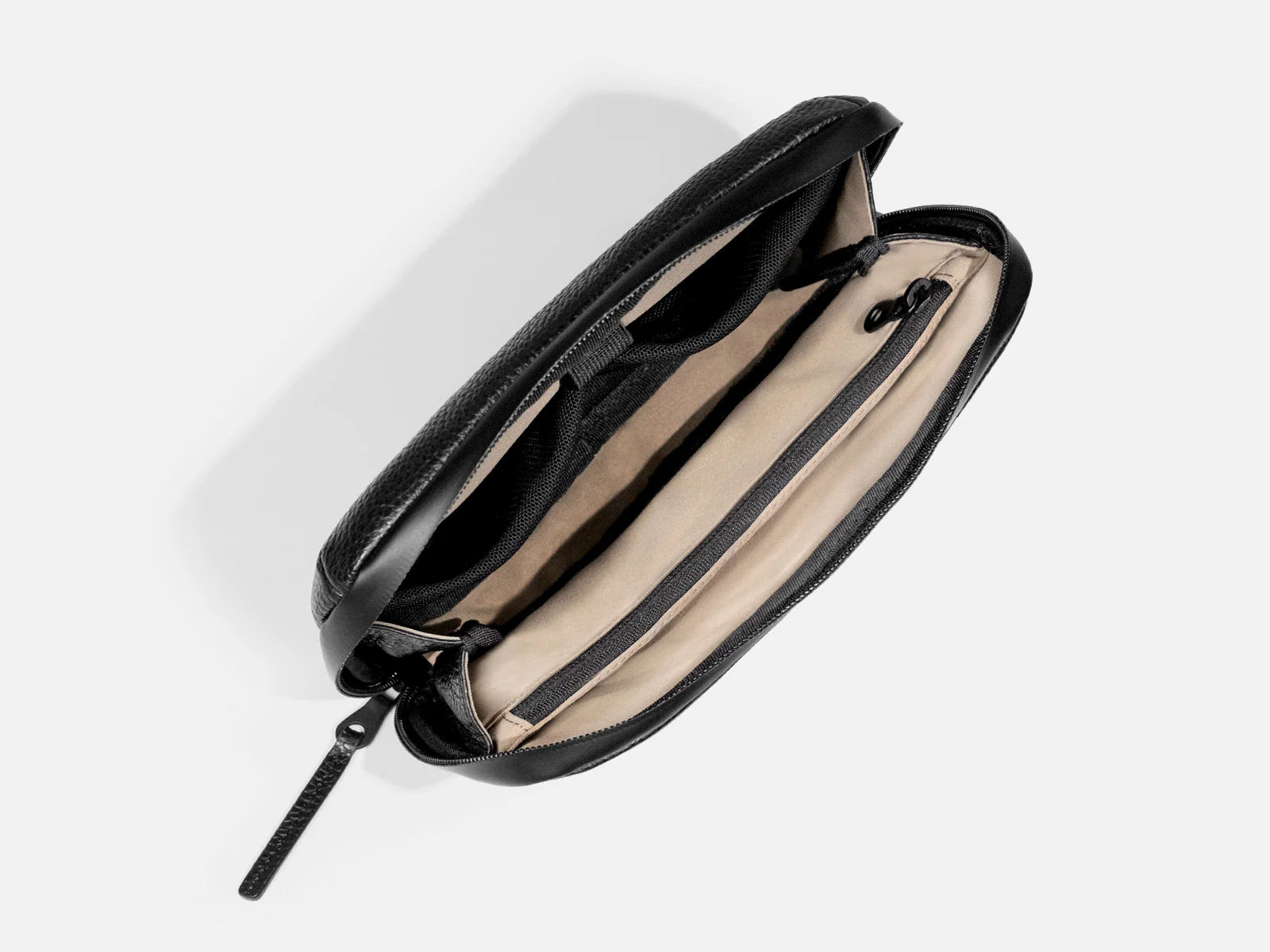 131 Essential Pouch - Image 5