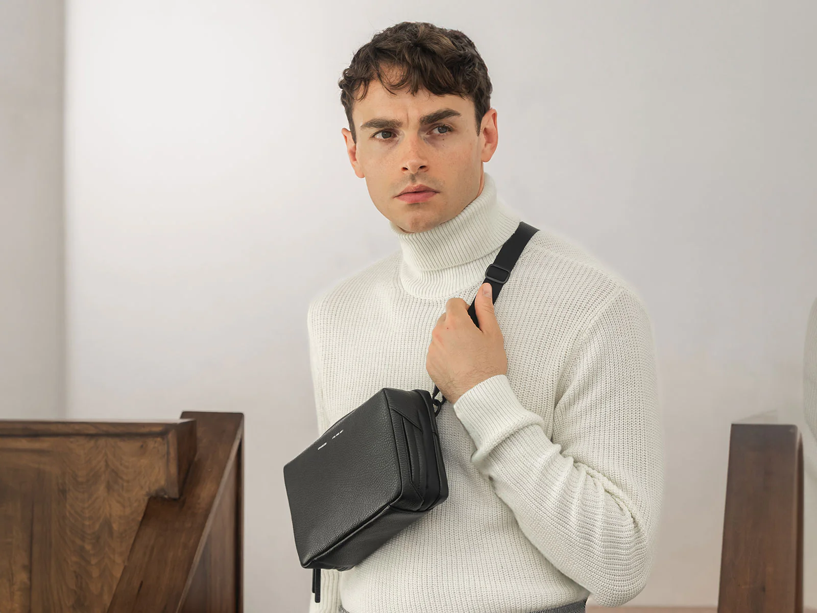 132 Essential Case Pro - Image 6