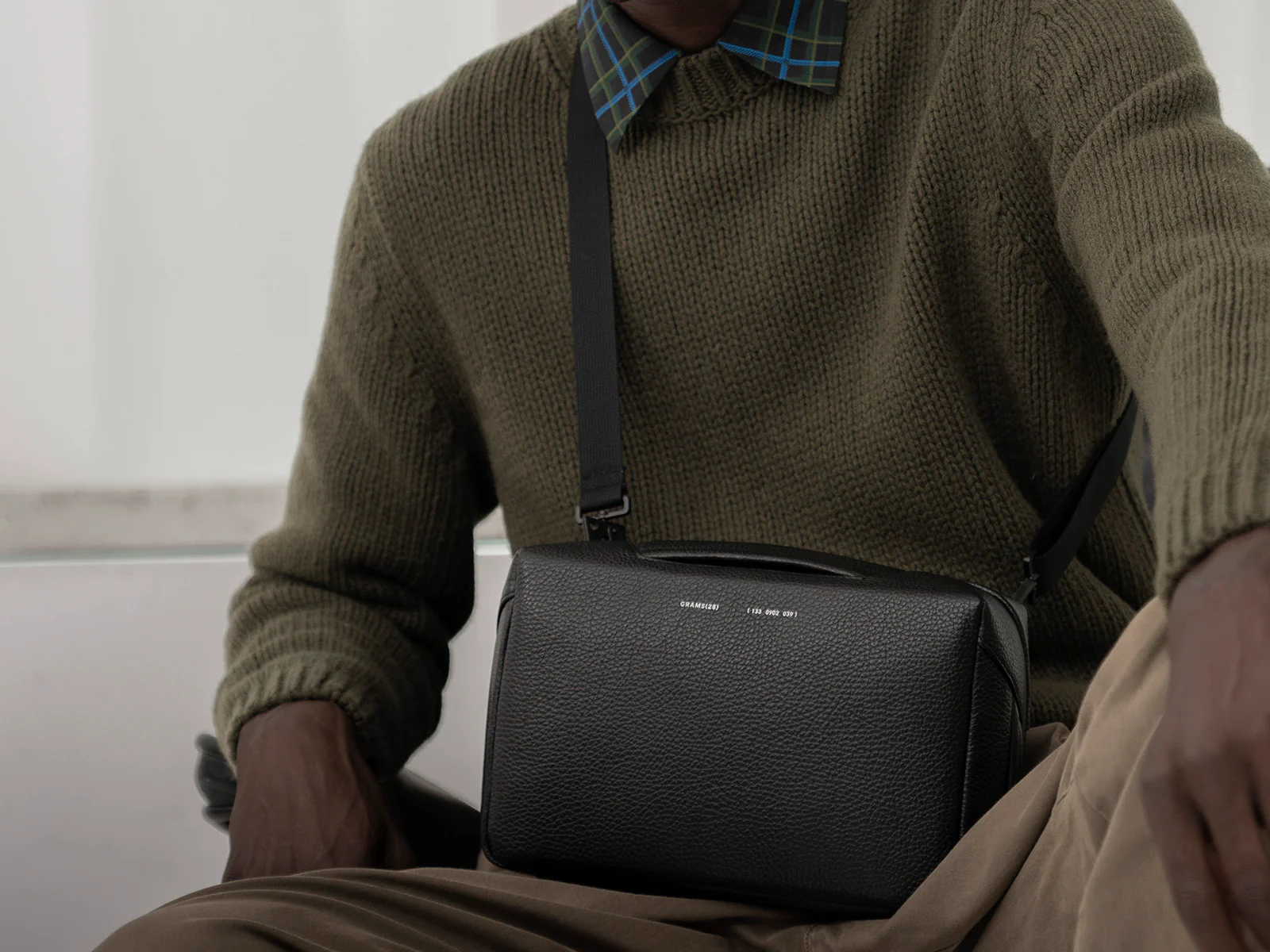 133 Essential Case Max - Image 6