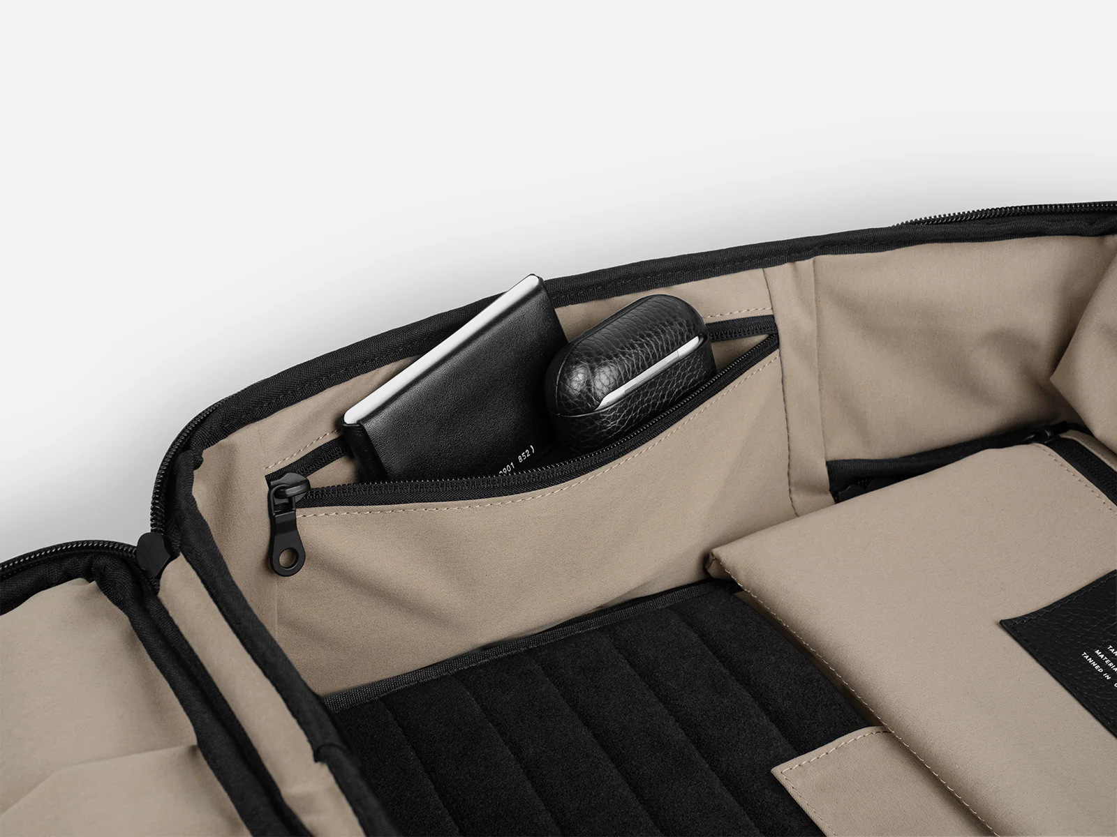 152 Transit Backpack - Image 13