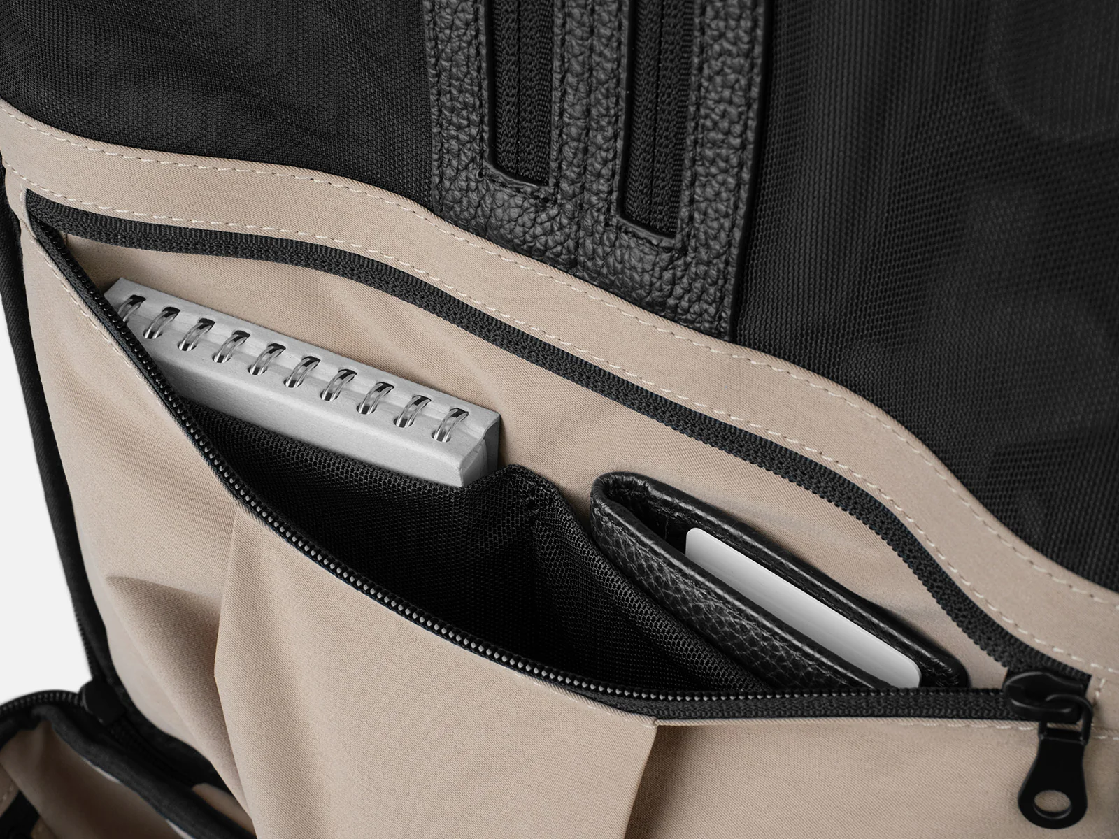 152 Transit Backpack - Image 15