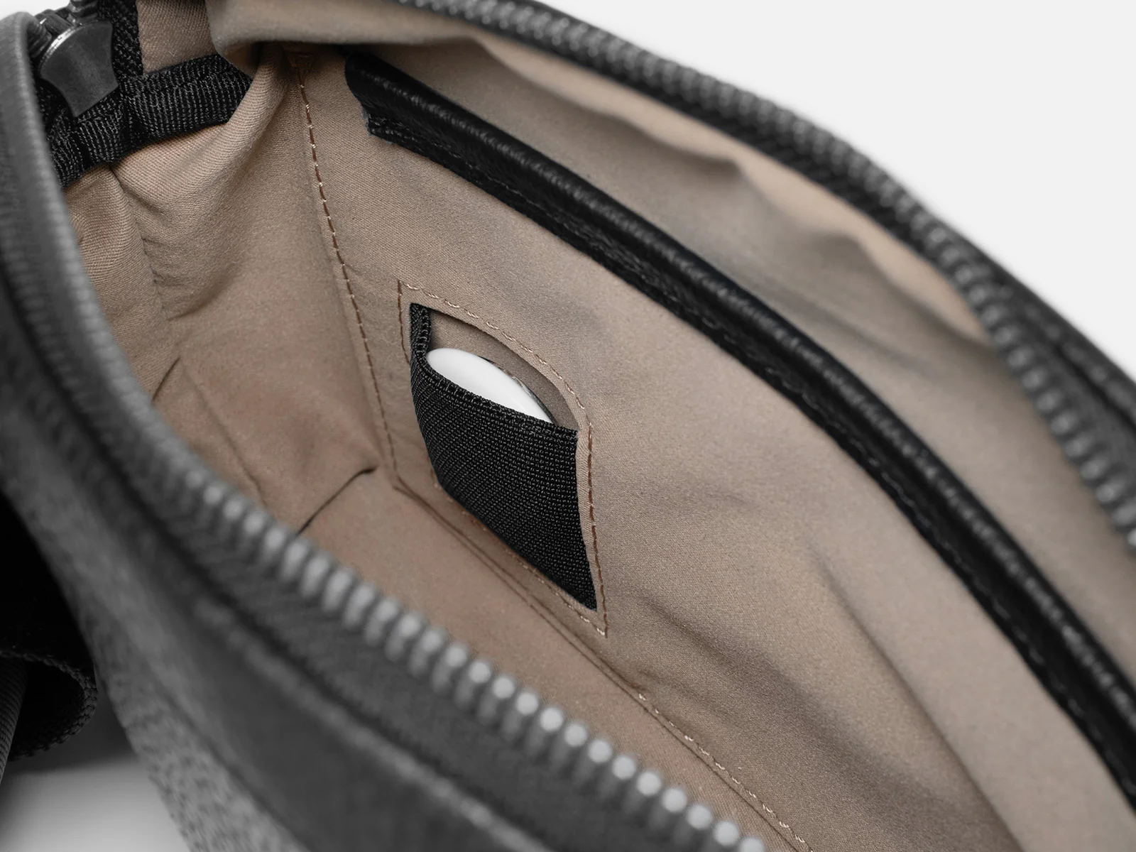 157 Essential Sling - Image 13