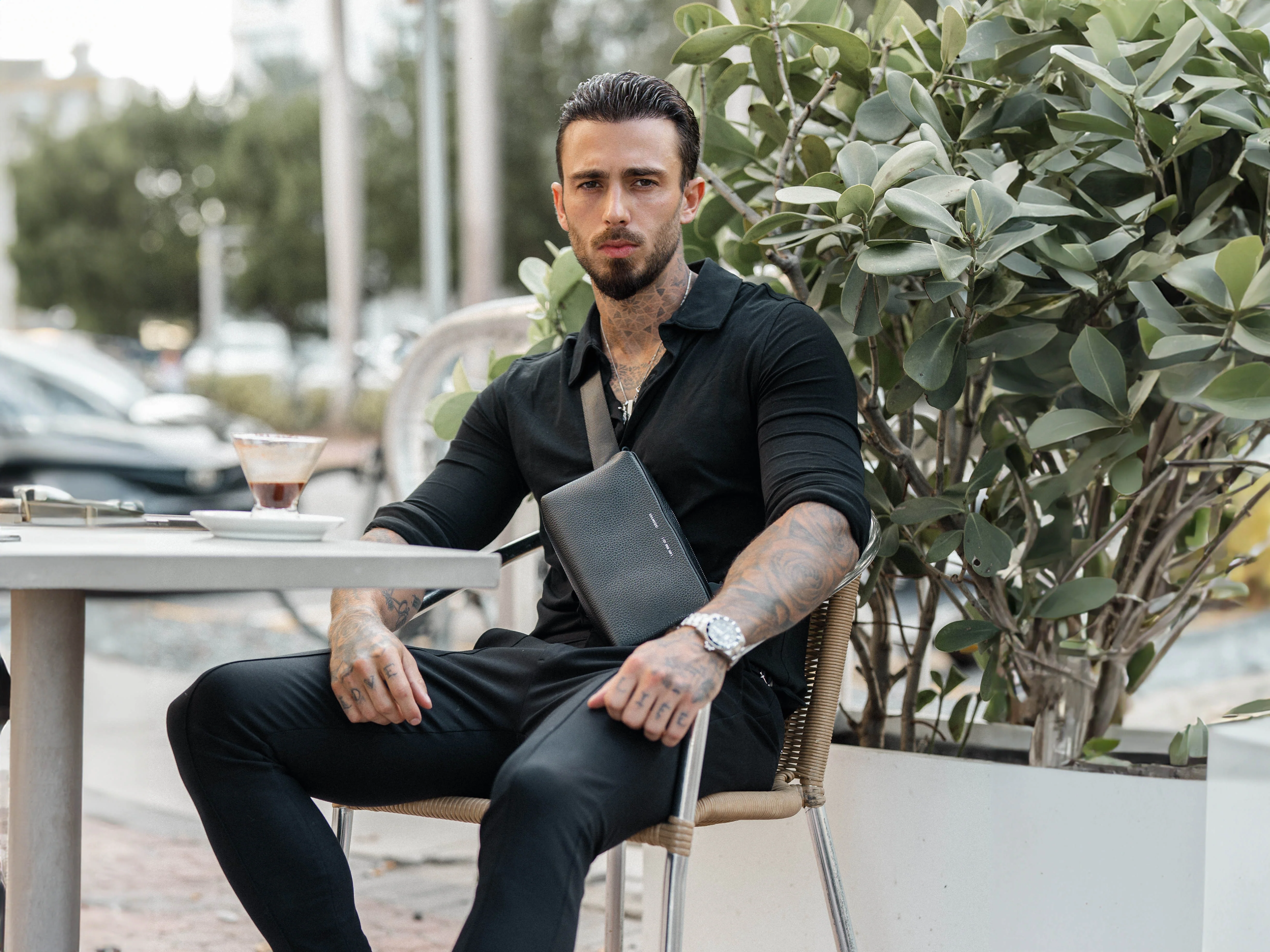 157 Essential Sling - Image 4