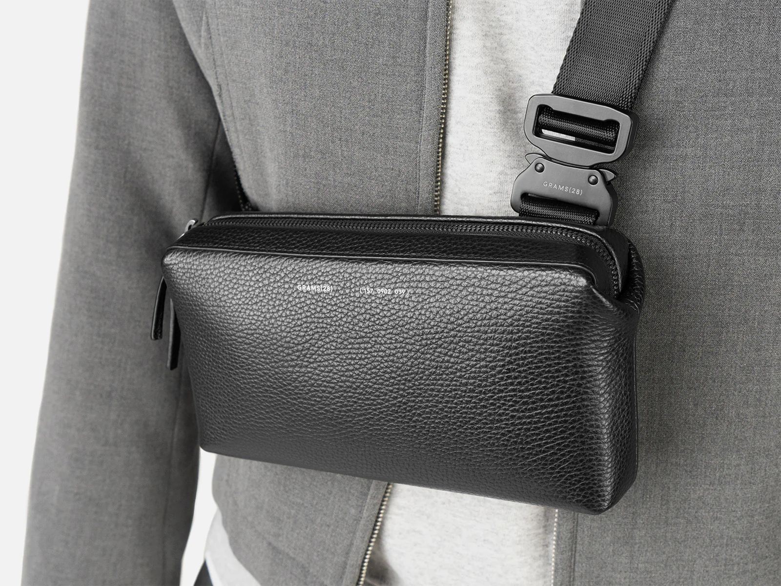 157 Essential Sling - Image 8