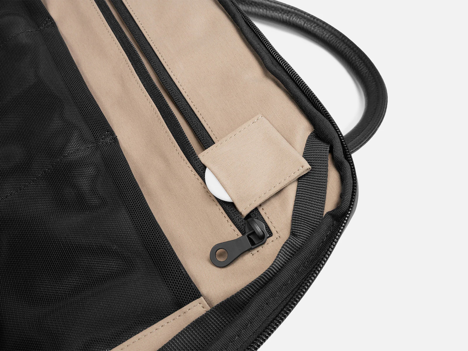 181 Voyager Duffle - Image 17