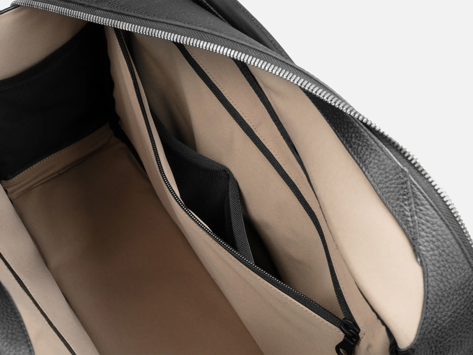 181 Voyager Duffle - Image 21