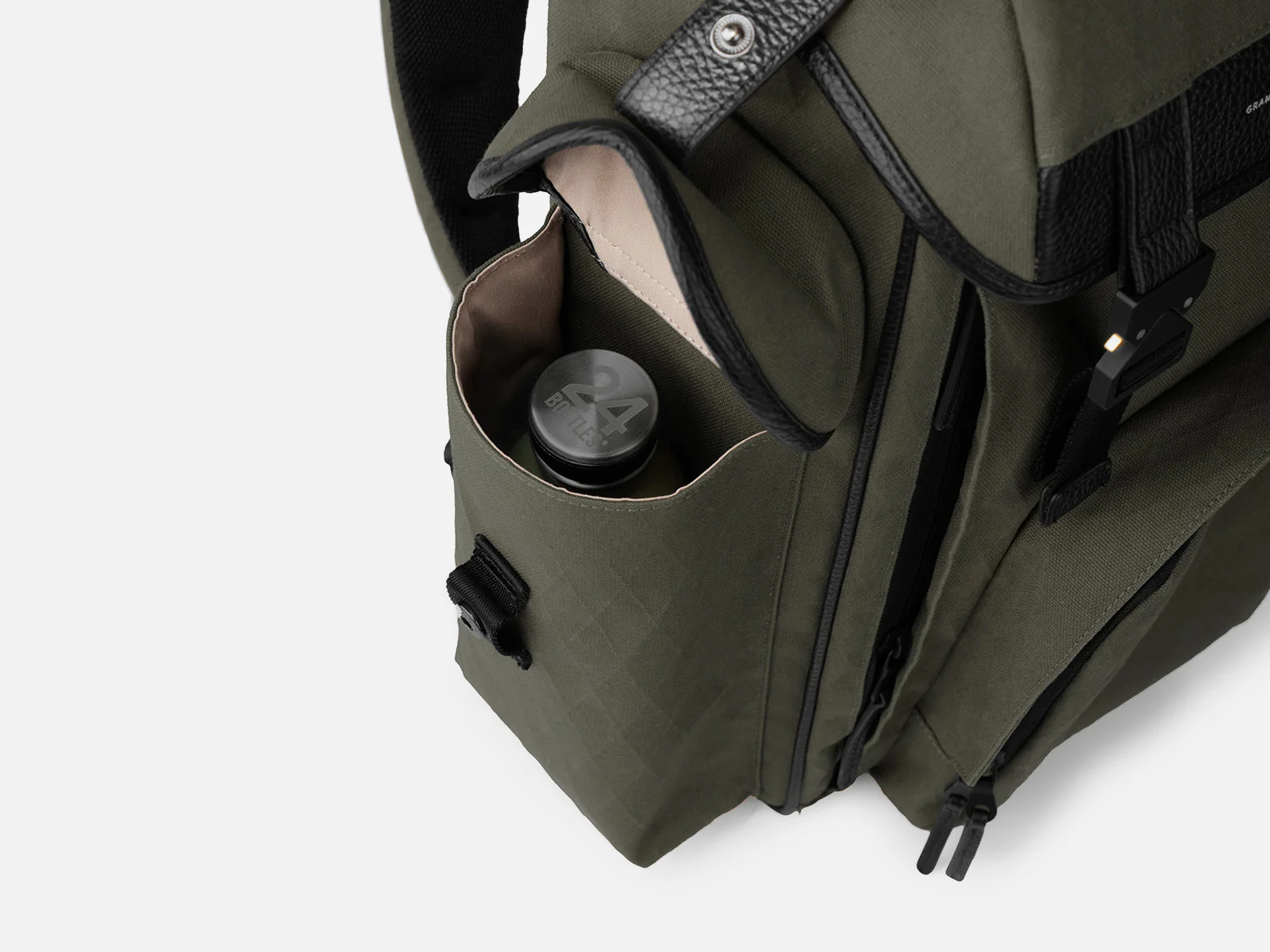 301 Adventure Backpack - Image 17