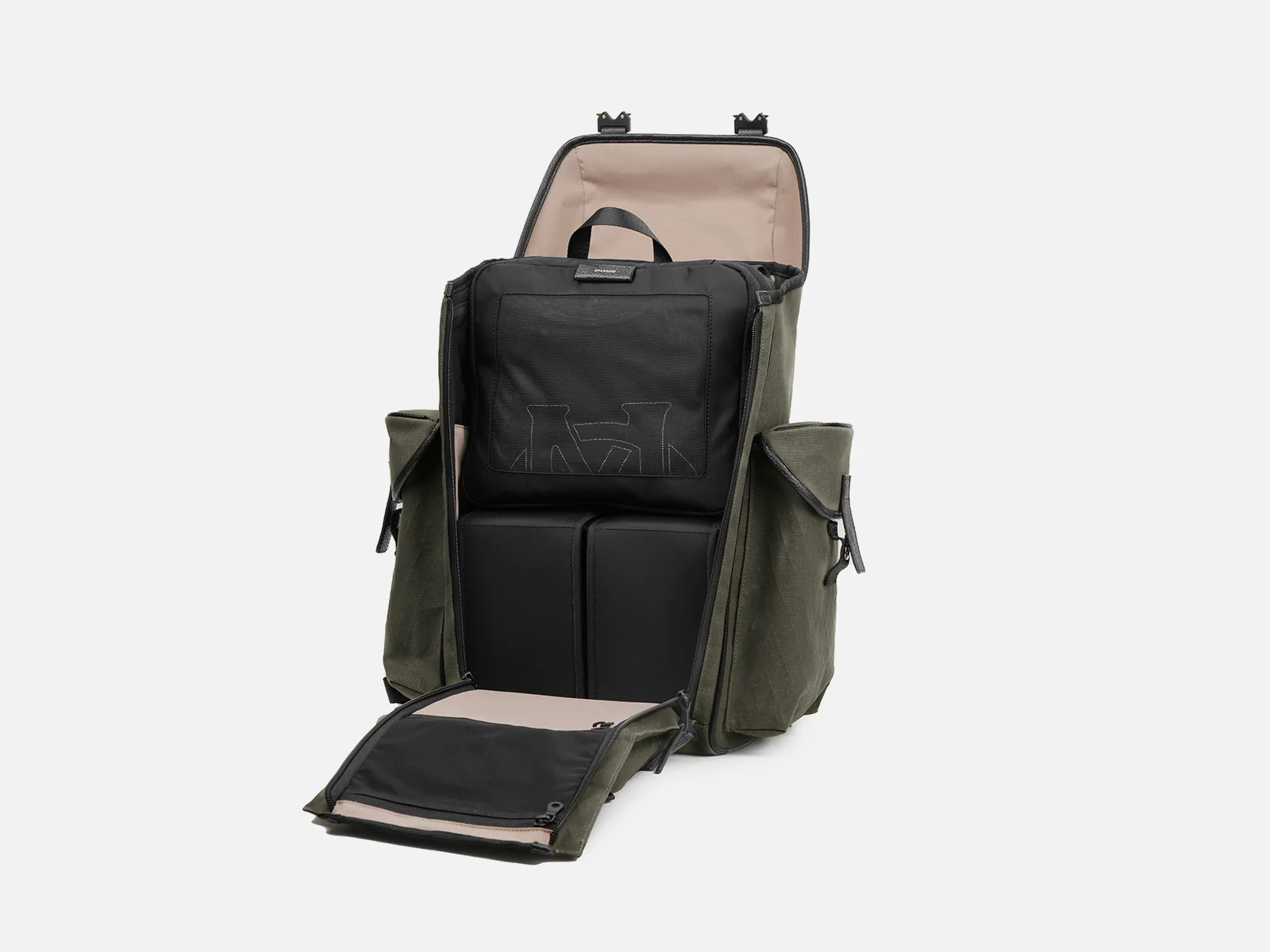 301 Adventure Backpack - Image 22
