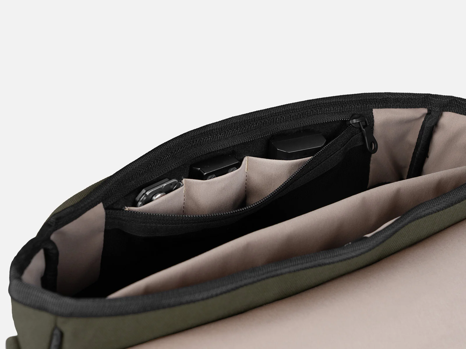 302 Adventure Sling - Image 18