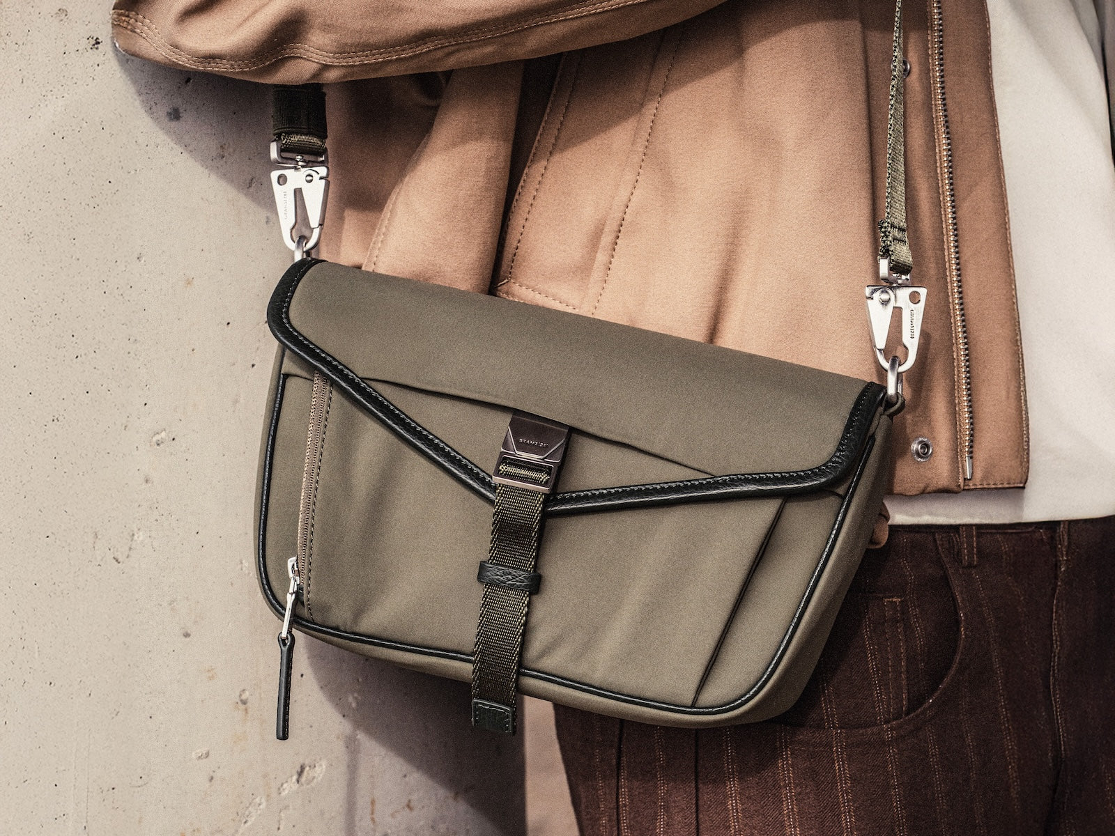 703 Bottle Sling - Image 18
