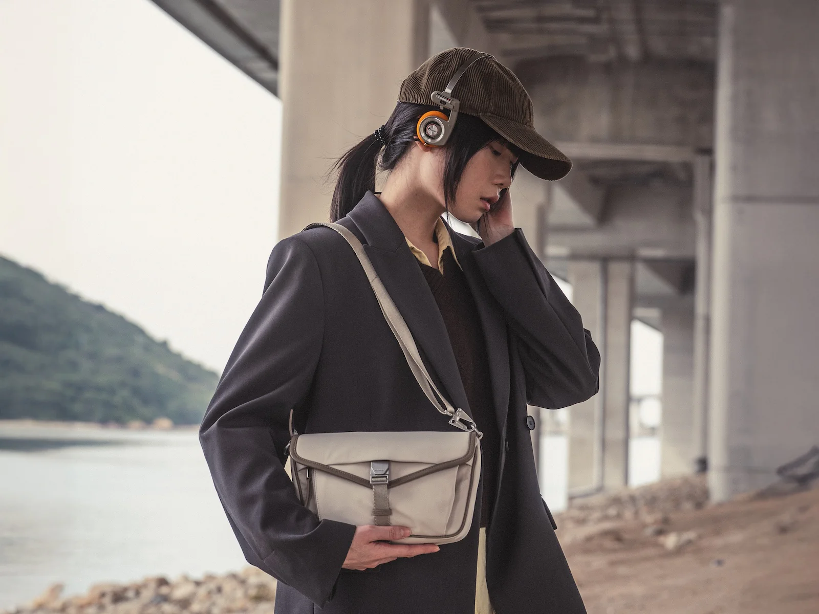 703 Bottle Sling - Image 33