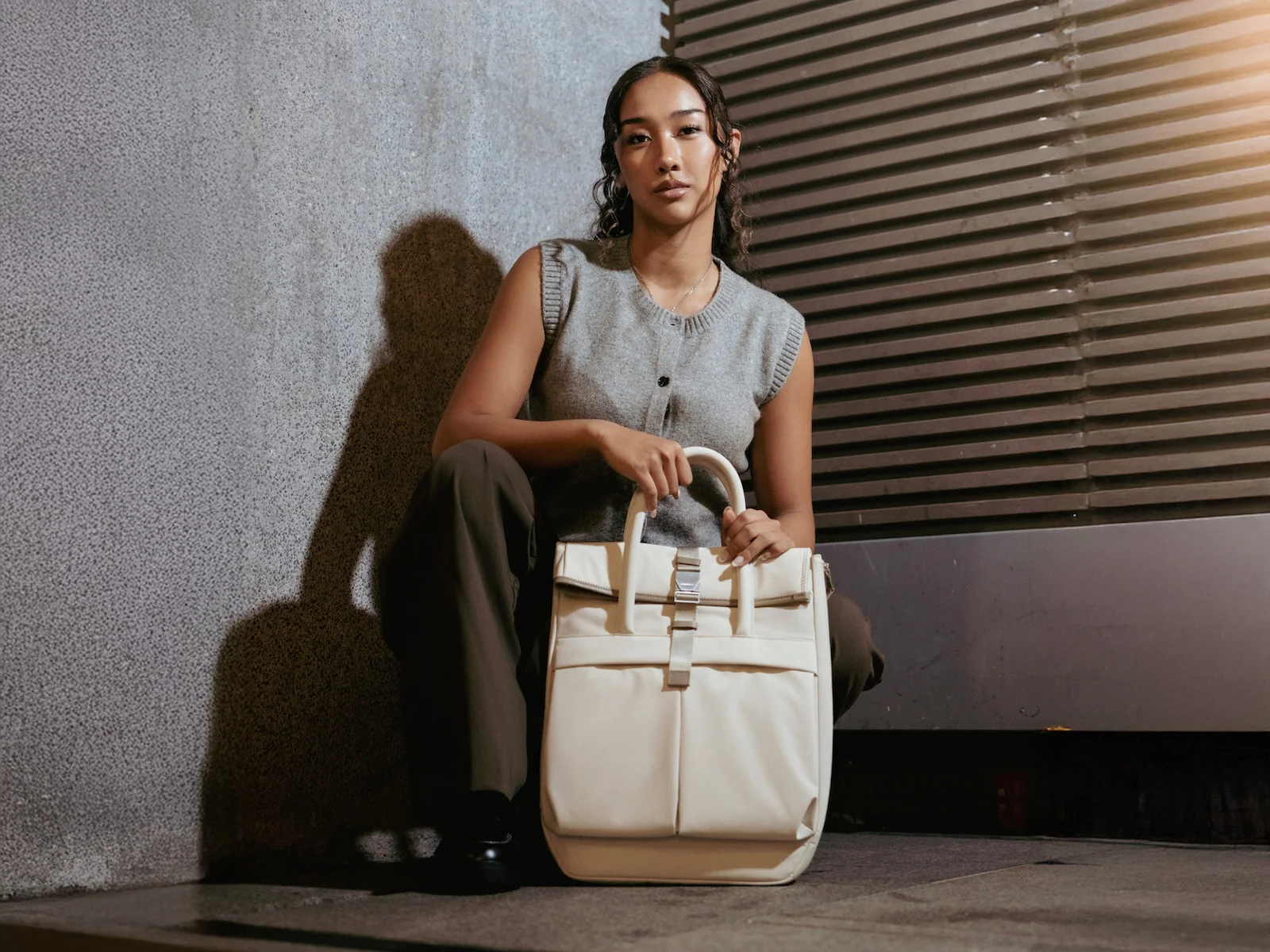 704 Folio Bag - Image 38