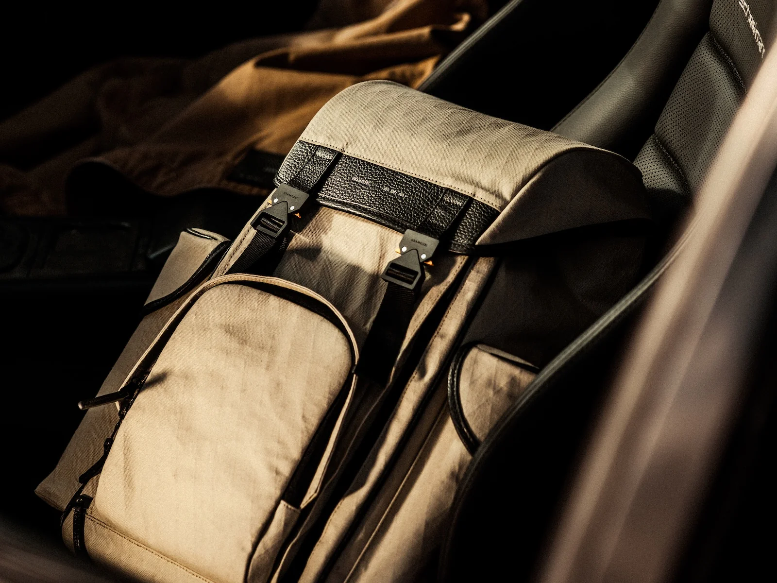 Mars Rover 301 Adventure Backpack - Image 10