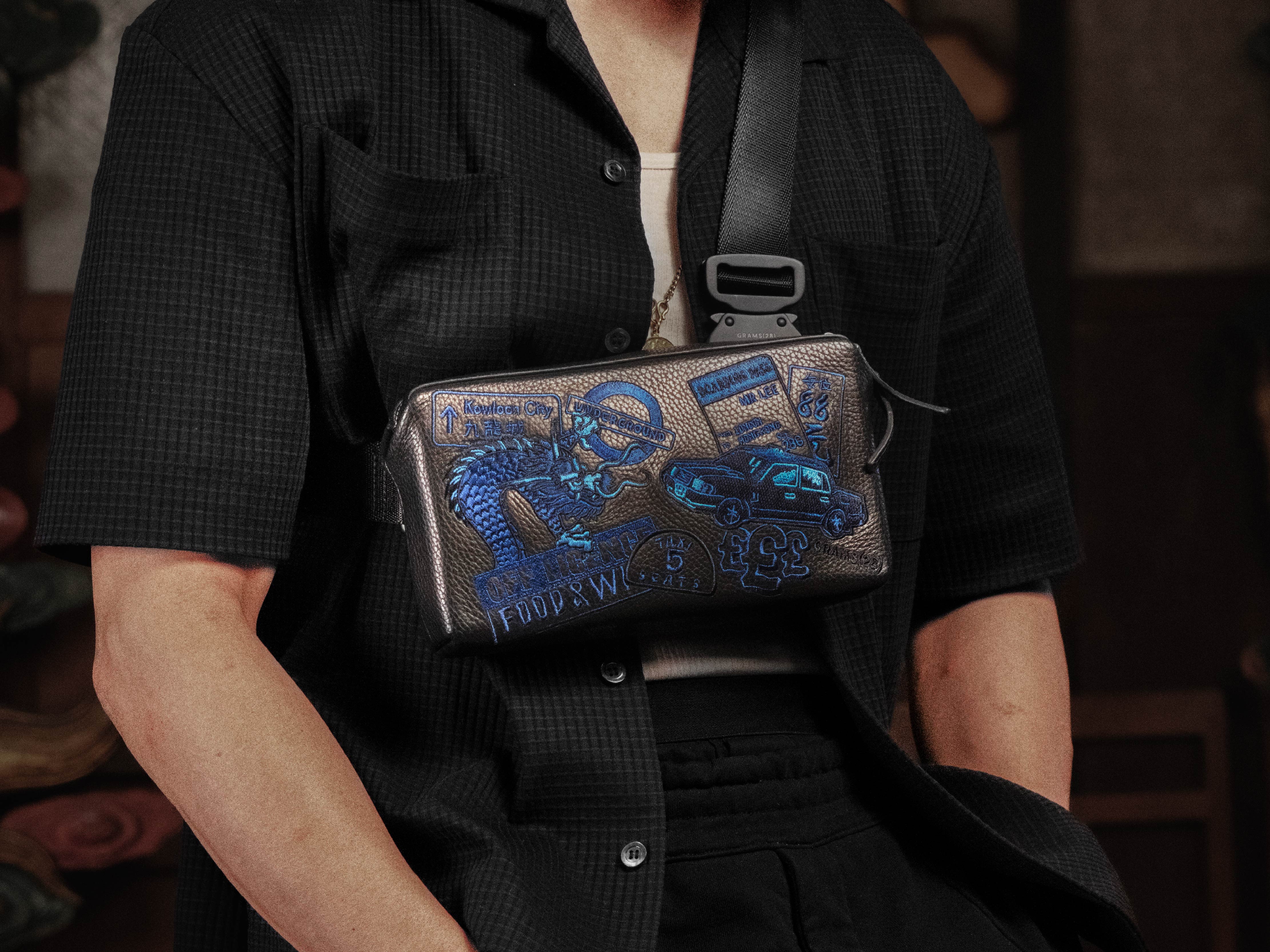 MR LEE x GRAMS28 157 Essential Sling - Image 13